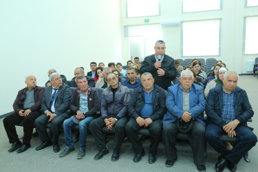07 may 2026-cı il tarixində Binəqədi Rayon İcra Hakimiyyətinin başçısı Elxan Allahverdiyevin Xocəsən qəsəbə sakinləri ilə səyyar qəbulu keçirildi