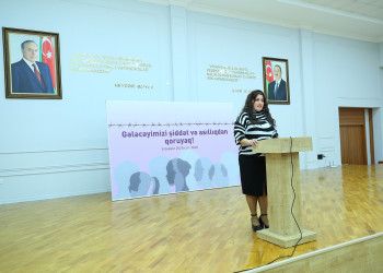 Binəqədi rayonu 300 № li tam orta məktəbdə “Gender əsaslı zorakılığa qarşı 16 günlük fəallıq kompaniyası” çərçivəsində “Gələcəyimizi şiddət və asılılıqdan qoruyaq!” mövzusunda maarifləndirici tədbir keçirildi