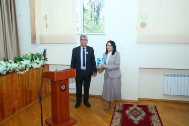 Binəqədi rayonu General Əliağa Şıxlinski adına 135 nömrəli məktəbin 55 illik yubileyi təntənə ilə qeyd olundu