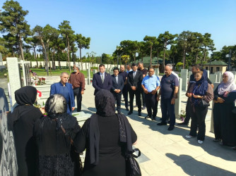 Şəhid Xəlilov Məhəmməd İlqar oğlunun doğum günü ilə əlaqədar məzarı ziyarət olundu