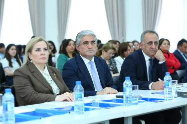 “Şəhərsalma və Memarlıq İli” çərçivəsində xalqımızın ümmumilli lideri Heydər Əliyevin əziz xatirəsinə həsr olunmuş “Heydər Əliyev və Azərbaycan tarixi” mövzusunda elmi-praktik konfransın rayon mərhələsi keçirildi