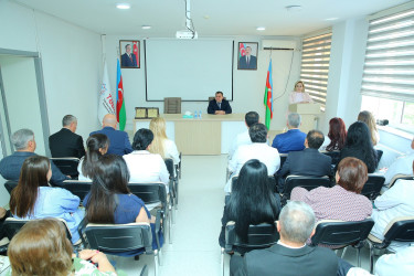 Ə.D.Məlikov adına Binəqədi Tibb Mərkəzində “17 İyun – Tibb İşçilərinin Peşə Bayramı Günü” münasibətilə tədbir keçirildi