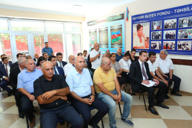 19 avqust 2025-ci il tarixində Binəqədi Rayon İcra Hakimiyyətinin başçısı Elxan Allahverdiyevin Xocəsən qəsəbə sakinləri ilə səyyar qəbulu keçirildi