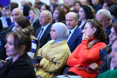 “Konstitusiya və Suverenlik ili” çərçivəsində Şanlı Qələbəmizin 5-ci ildönümünə həsr olunmuş “8 Noyabr-Qürurumuzun, Varlığımızın, Birliyimizin təntənəsi” adlı ümumrayon tədbiri keçirildi