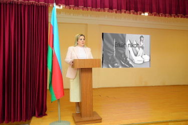Binəqədi rayonu 267 № li məktəb-liseydə “Erkən nigah problemi və onun fəsadları” mövzusunda maarifləndirmə tədbiri keçirildi