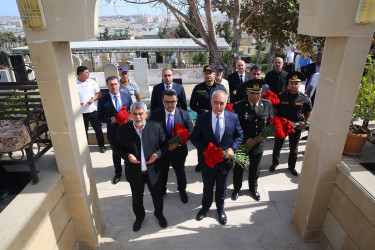 27 Sentyabr - “Anım Günü” ilə əlaqədar ölkəmizin hər yerində olduğu kimi Binəqədi rayonunda da şəhidlərimizin əziz xatirəsi böyük ehtiramla yad edildi