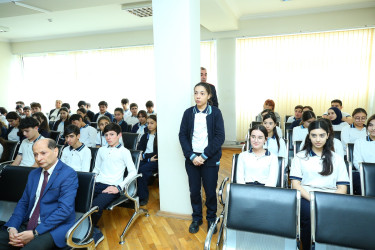 Binəqədi rayonu 143 № li tam orta məktəbdə "Narkotiksiz gələcək naminə” mövzusunda maarifləndirici görüş keçirildi