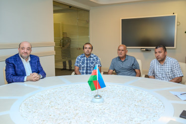 13 avqust 2025-ci il tarixində Rayon İcra Hakimiyyətinin inzibati binasında vətəndaşların fərdi qəbulu keçirildi