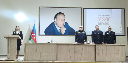 Binəqədi rayonu 276 №-li tam orta məktəbdə "Narkotiksiz gələcək naminə!” mövzusunda tədbir keçirildi.