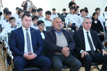 Binəqədi rayonu 179 № li tam orta məktəbdə 2016-cı il Aprel döyüşləri zamanı şəhidlik zirvəsinə ucalmış Emin Bağırovun və Fəxrəddin Qurbanlının anım gününə həsr olunmuş tədbir keçirildi