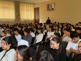Binəqədi rayonu 246 nömrəli məktəb-liseydə "Narkotiksiz gələcək naminə!” mövzusunda tədbir keçirildi