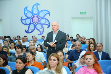 13 iyun 2025-ci il tarixində Binəqədi Rayon İcra Hakimiyyətinin başçısı Elxan Allahverdiyevin Binəqədi qəsəbəsinin sakinləri ilə səyyar qəbulu keçirildi