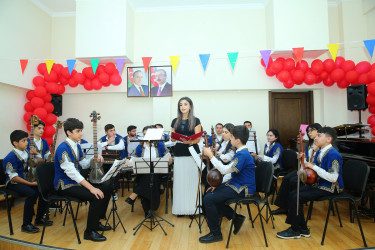 Arif Məlikov adına 11 nömrəli Onbirillik Musiqi məktəbinin şagirdlərinin yekun hesabat konserti keçirildi