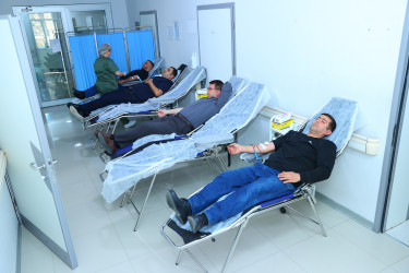 Binəqədi Tibb Mərkəzində könüllü qanvermə aksiyası keçirildi