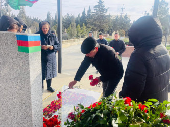 Şəhid Hacıyev Toğrul Rüfət oğlunun doğum günü ilə əlaqədar məzarı ziyarət olundu