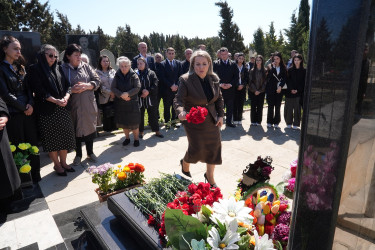 2016-cı il Aprel döyüşlərinin şəhidi Fəxrəddin Qurbanlının anım günü ilə əlaqədar məzarı ziyarət olundu