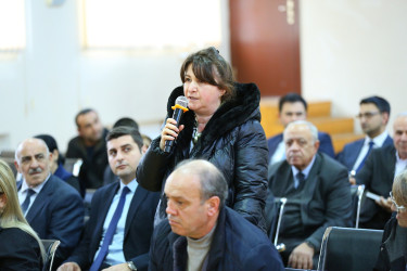 13 yanvar 2026-cı il tarixində Binəqədi Rayon İcra Hakimiyyətinin başçısı Elxan Allahverdiyevin 6-cı mikrorayon sakinləri ilə səyyar qəbulu keçirildi