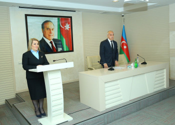 Binəqədi rayonunda 5 Oktyabr–Beynəlxalq Müəllimlər Günü münasibətilə tədbir keçirildi