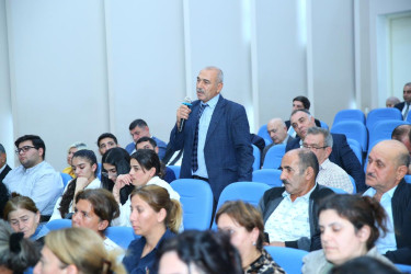 09 oktyabr 2025-ci il tarixində Binəqədi Rayon İcra Hakimiyyətinin başçısı Elxan Allahverdiyevin Binəqədi qəsəbə sakinləri ilə səyyar qəbulu keçirildi