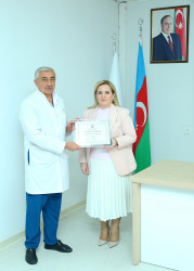 Ə.D.Məlikov adına Binəqədi Tibb Mərkəzində “17 İyun – Tibb İşçilərinin Peşə Bayramı Günü” münasibətilə tədbir keçirildi