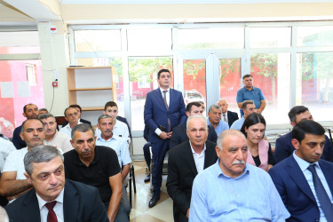 19 avqust 2025-ci il tarixində Binəqədi Rayon İcra Hakimiyyətinin başçısı Elxan Allahverdiyevin Xocəsən qəsəbə sakinləri ilə səyyar qəbulu keçirildi