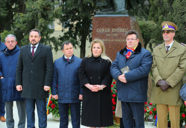 Binəqədi rayonunda dahi rumın bəstəkarı Corce Eneskunun adını daşıyan parkda Rumıniyanın Milli Mədəniyyət Gününə həsr olunmuş tədbir keçirildi