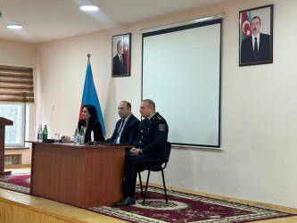 Binəqədi rayonu 100 №-li tam orta məktəbdə "Narkotiksiz gələcək naminə!” mövzusunda tədbir keçirildi