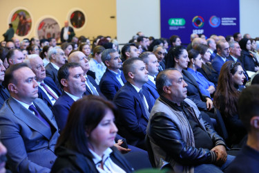 “Konstitusiya və Suverenlik ili” çərçivəsində Şanlı Qələbəmizin 5-ci ildönümünə həsr olunmuş “8 Noyabr-Qürurumuzun, Varlığımızın, Birliyimizin təntənəsi” adlı ümumrayon tədbiri keçirildi