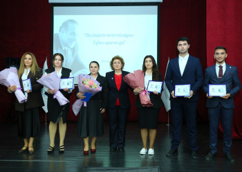 YAP Binəqədi rayon təşkilatı Ümummilli lider Heydər Əliyevin anadan olmasının 103-cü ildönümünə həsr olunmuş “Ulu öndərin tarixi missiyası – zəfərə aparan yol” adlı tədbir keçirdi
