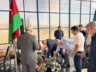 Şəhid Bayramov Cavid Azər oğlunun doğum günü ilə əlaqədar məzarı ziyarət olundu