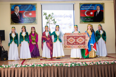 “Konstitusiya və Suverenlik İli” çərçivsində Binəqədi rayonu Vahid Əzizov adına 30 nömrəli tam orta məktəbdə "1 iyun - Uşaqların Beynəlxalq Müdafiəsi Günü”nə həsr edilmiş “Suveren dövlətin gələcəyi” adlı tədbir keçirildi