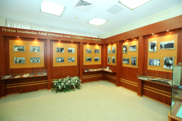 22 aprel 2026-cı il tarixində Binəqədi rayonunda Azərbaycan tibb elminin inkişafında müstəsna xidmətləri olan görkəmli alim, Əməkdar elm xadimi, tibb elmləri doktoru, professor, akademik Zərifə xanım Əliyevanın anadan olmasının 103 illiyi münasibətilə Milli Oftalmologiya Mərkəzində Xatirə muzeyinə ziyarət təşkil olundu