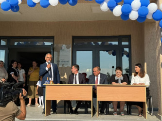 2025-2026-cı tədris ilinin başa çatması münasibətilə Binəqədi rayonunun orta ümumtəhsil müəssisələrində “Son zəng” tədbirləri keçirildi