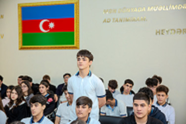 Binəqədi rayonu 115 nömrəli tam orta məktəbdə "Narkotiksiz gələcək naminə” mövzusunda görüş keçirildi