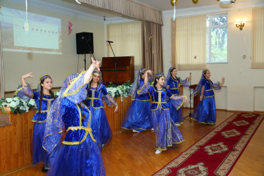 Binəqədi rayonu General Əliağa Şıxlinski adına 135 nömrəli məktəbin 55 illik yubileyi təntənə ilə qeyd olundu