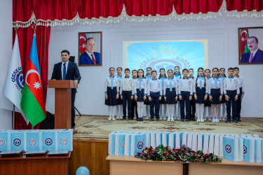 Binəqədi rayonu 297 № li tam orta məktəbin 60 illik yubileyi munasibətilə “Məktəbimiz- 60 ilin işığında“ adli tədbir keçirildi