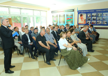 19 iyun 2025-ci il tarixində Binəqədi Rayon İcra Hakimiyyətinin başçısı Elxan Allahverdiyevin Xocəsən qəsəbəsinin sakinləri ilə səyyar qəbulu keçirildi