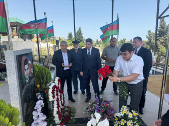 Şəhid Məmmədov Vüsal Aftandil oğlunun doğum günü ilə əlaqədar məzarı ziyarət olundu