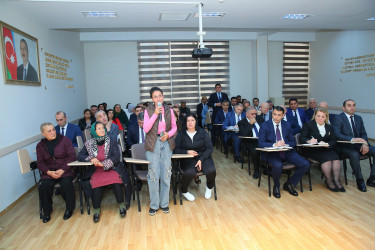 04 noyabr 2025-ci il tarixində Binəqədi Rayon İcra Hakimiyyətinin başçısı Elxan Allahverdiyevin 7-ci mikrorayon sakinləri ilə səyyar qəbulu keçirildi