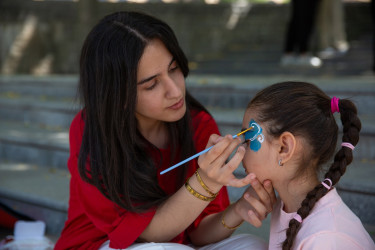 Binəqədi Rayon İcra Hakimiyyəti və AZLİNE Tədris Mərkəzinin birgə təşkilatçılığı ilə 1 İyun “Uşaqların Beynəlxalq Müdafiəsi Günü” nə həsr edilmiş tədbir keçirildi