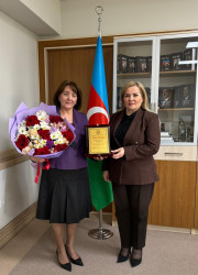 Binəqədi rayonu Tərlan Heybətov adına “Vətən” İdman Liseyin direktoru Tərminə Ağaəli qızı Əsədova rayonun ictimai həyatında səmərəli fəaliyyətinə görə və 65 illik yubileyi münasibətilə Binəqədi RİH başçısının Fəxri Fərmanı ilə təltif edildi