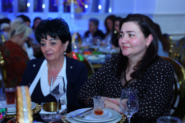 Binəqədi rayonunda “Şəhərsalma və Memarlıq İli” çərçivəsində 15 İyun-Milli Qurtuluş Gününə həsr olunmuş “MİLLİ QURTULUŞDAN BAŞLANAN TƏRƏQQİ VƏ ZƏFƏR YOLU” adlı tədbir keçirildi