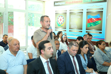 19 iyun 2025-ci il tarixində Binəqədi Rayon İcra Hakimiyyətinin başçısı Elxan Allahverdiyevin Xocəsən qəsəbəsinin sakinləri ilə səyyar qəbulu keçirildi