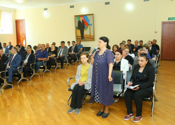 03 iyun 2025-ci il tarixində Binəqədi Rayon İcra Hakimiyyətinin başçısı Elxan Allahverdiyevin 9-cu mikrorayon sakinləri ilə səyyar qəbulu keçirildi