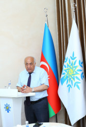 “Konstitusiya və Suverenlik İli” çərçivəsində ümummilli lider Heydər Əliyevin Azərbaycanda ilk dəfə siyasi hakimiyyətə gəlişinə həsr olunmuş “14 iyul 1969-cu il: Tərəqqi yolunun başlanğıcı” mövzusunda tədbir keçirildi