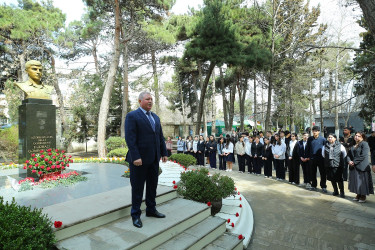 Binəqədi rayonunda Azərbaycan Respublikasının Milli Qəhrəmanı Fərhad Hümbətovun əziz xatirəsinə həsr olunmuş tədbir təşkil edildi