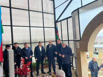 Şəhid Əhmədov Tacir Mehdi oğlunun şəhadətinin ildönümü ilə əlaqədar məzarı ziyarət olundu