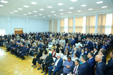 Bakı Şəhər İcra Hakimiyyətinin başçısı Eldar Əzizovun və Binəqədi Rayon İcra Hakimiyyətinin başçısı Elxan Allahverdiyevin Biləcəri qəsəbəsinin sakinləri ilə görüşü keçirildi