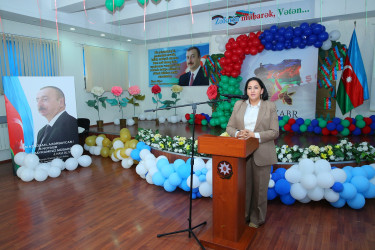 Binəqədi rayonu 3 nömrəli tam orta məktəbdə “Konstitusiya və Suverenlik İli” çərçivəsində “Zəfər, Bayraq və Konstitusiya” adlı tədbir keçirildi