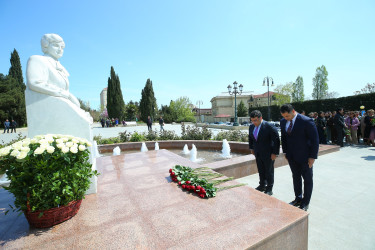 28 aprel 2026-cı il tarixində Azərbaycan tibb elminin inkişafında müstəsna xidmətləri olan görkəmli alim, Əməkdar elm xadimi, tibb elmləri doktoru, professor, akademik Zərifə xanım Əliyevanın anadan olmasının 103 illiyi münasibətilə abidəsi ziyarət olundu